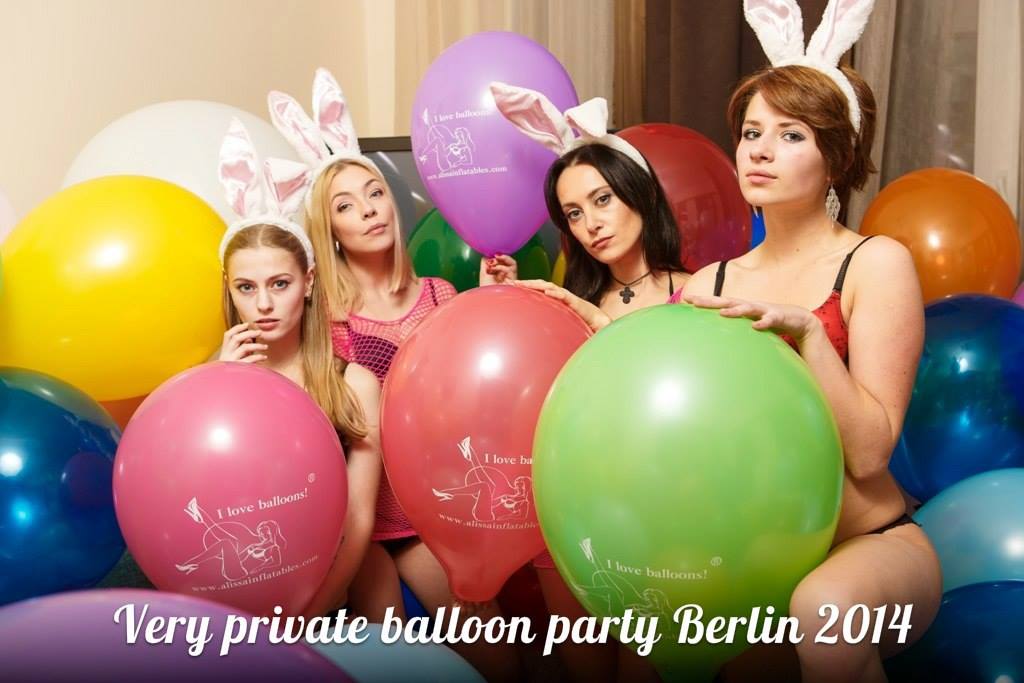 Alissa with balloons fetish